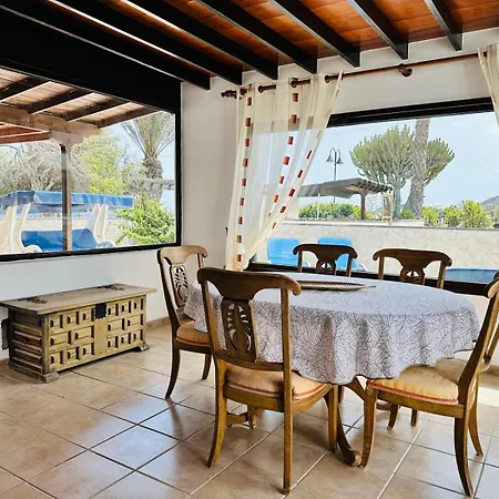 Апартаменты Sol Nudist Place Чарко-дель-Пало